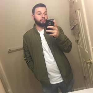 Meet your Posher, Diego